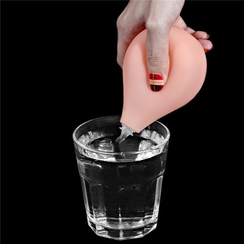 9'' SQUIRTING DILDO 24-0045 9'' SQUIRTING DILDO 24-0045