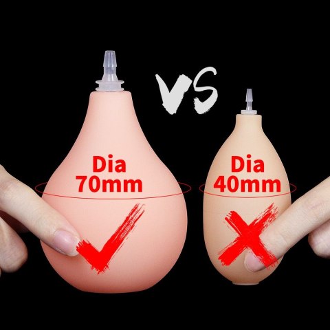 9'' SQUIRTING DILDO 24-0045 9'' SQUIRTING DILDO 24-0045